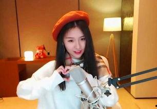 斗鱼女主播初中生,斗鱼直播圈的青春面孔